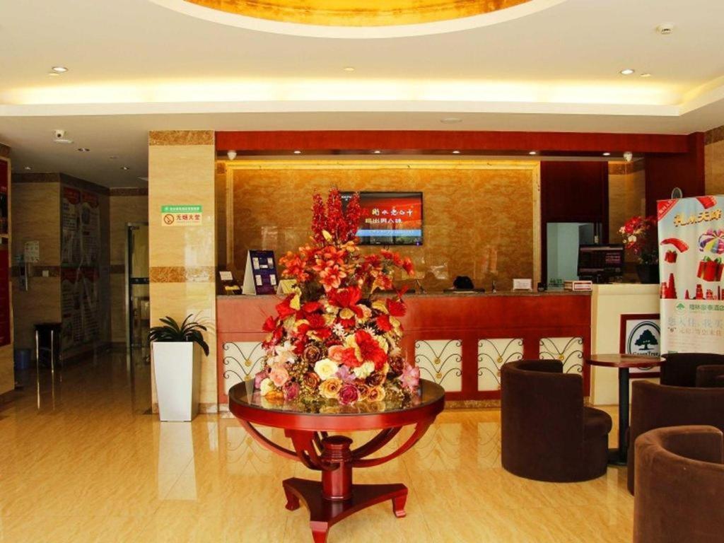 Hotel Greentree Taicang Liuhe Passenger Station Express 3*